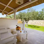 Masseria Muntibianchi Agriresort Restaurant & Κατάλυμα σε φάρμα *