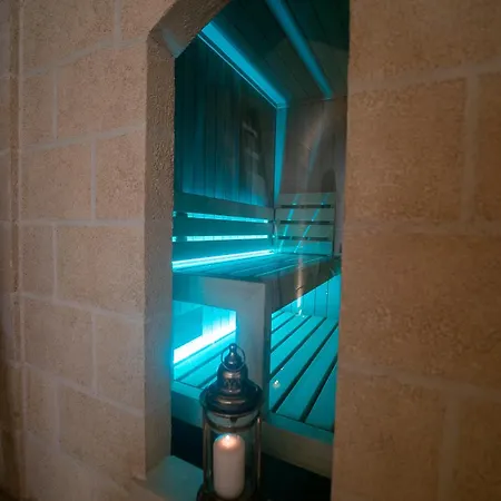 Фермерський будинок Masseria Muntibianchi Agriresort Restaurant &