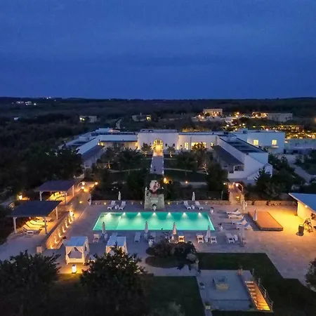Masseria Muntibianchi Agriresort Restaurant & Feriegård *