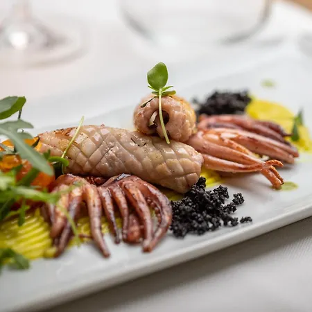 Masseria Muntibianchi Agriresort Restaurant & 农家乐 *