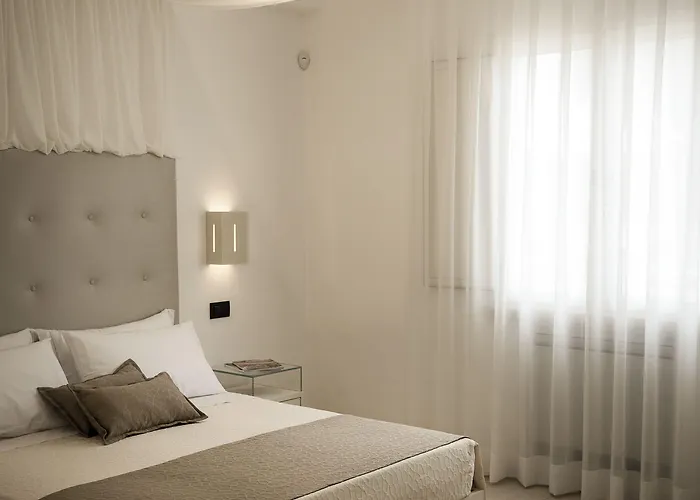 Masseria Muntibianchi Agriresort Restaurant & مزرعة للإقامة